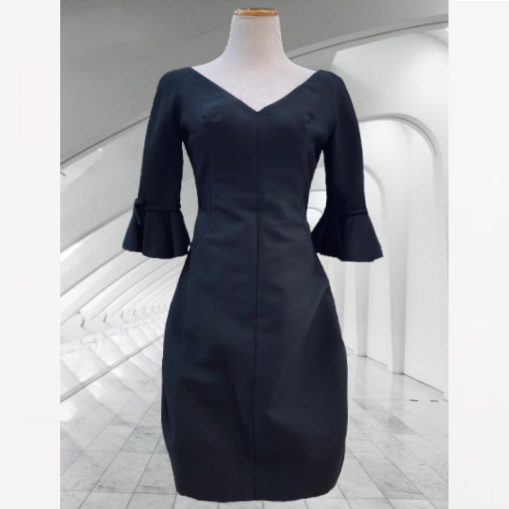 Vintage 1960s La Dolce Vita LBD black cristobal balenciaga style